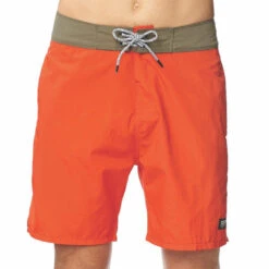 Costume Globe Dana 18 Boardshort Fire